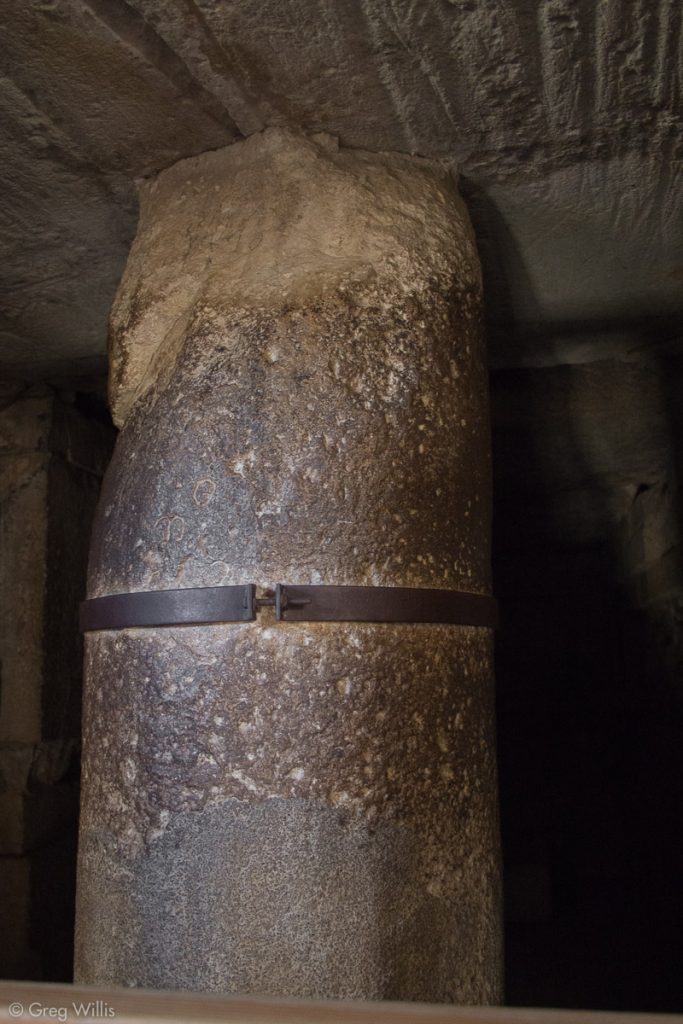 Mitla, Pillar of Death (Columna de la Muerte)
